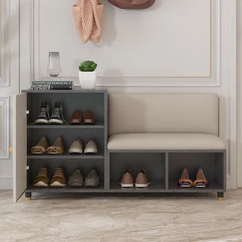 Шкаф для обуви можно использовать для домашнего использования у входа, а табуретку для обуви можно носить и менять